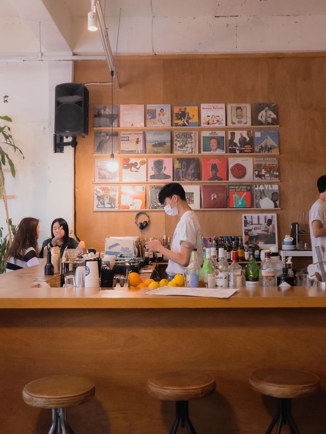 커피와 술, 그리고 음악이 있는 곳 [구프]