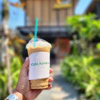 คาเฟ่สวนสวย