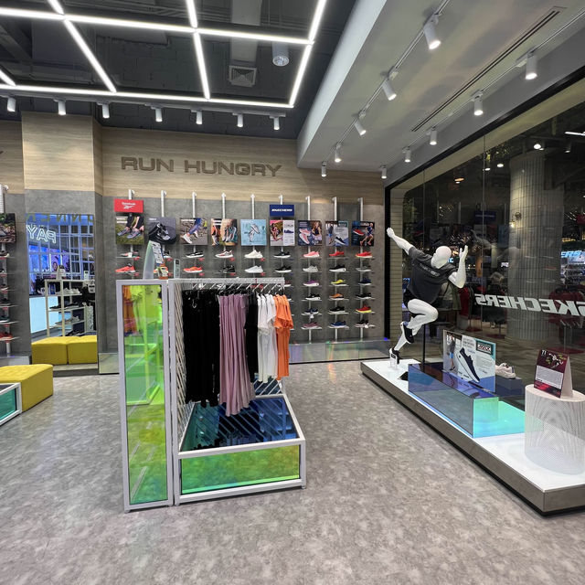 หารองเท้าวิ่งที่ Runmax X Terminal21 Rama3 