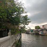 วัดปากน้ำ ภาษีเจริญ วัดสวย ไม่ควรพลาด