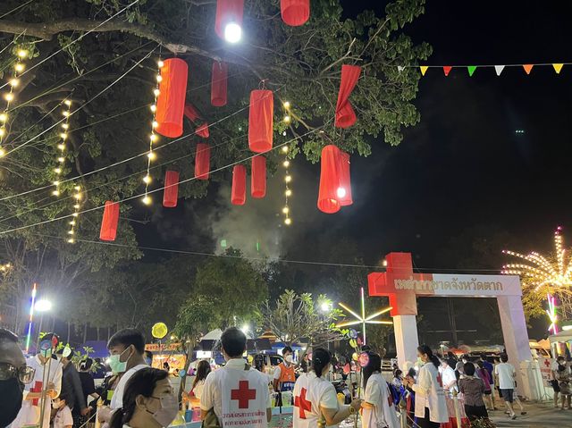ขอเชิญทุกท่าน เที่ยวชมงานตากสินฯ @จังหวัดตาก