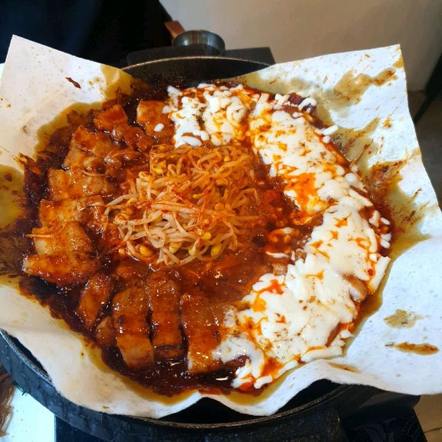 계곡 앞, 고추장삼겹살 아르페지오!