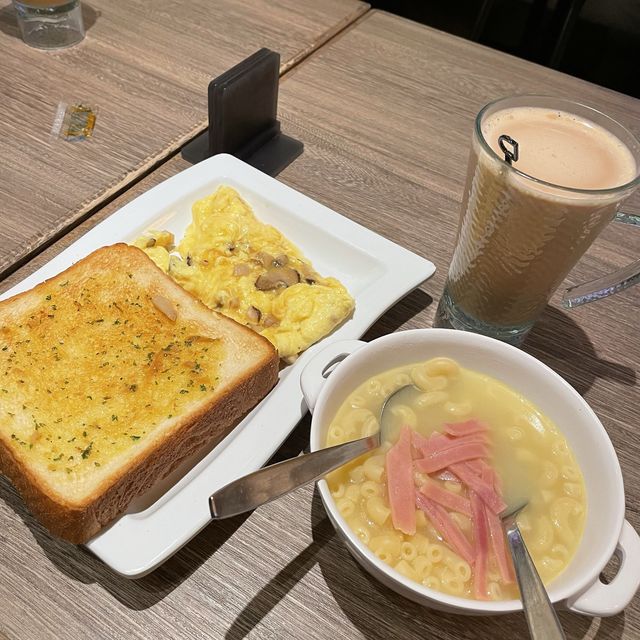 百分百抵食早餐