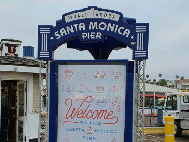 Pier Burger at Santa Monica Pier