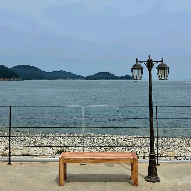 오션뷰가 한 눈에 펼쳐지는 거제카페 "글래씨스"
