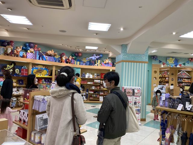 日本必到Disneystore