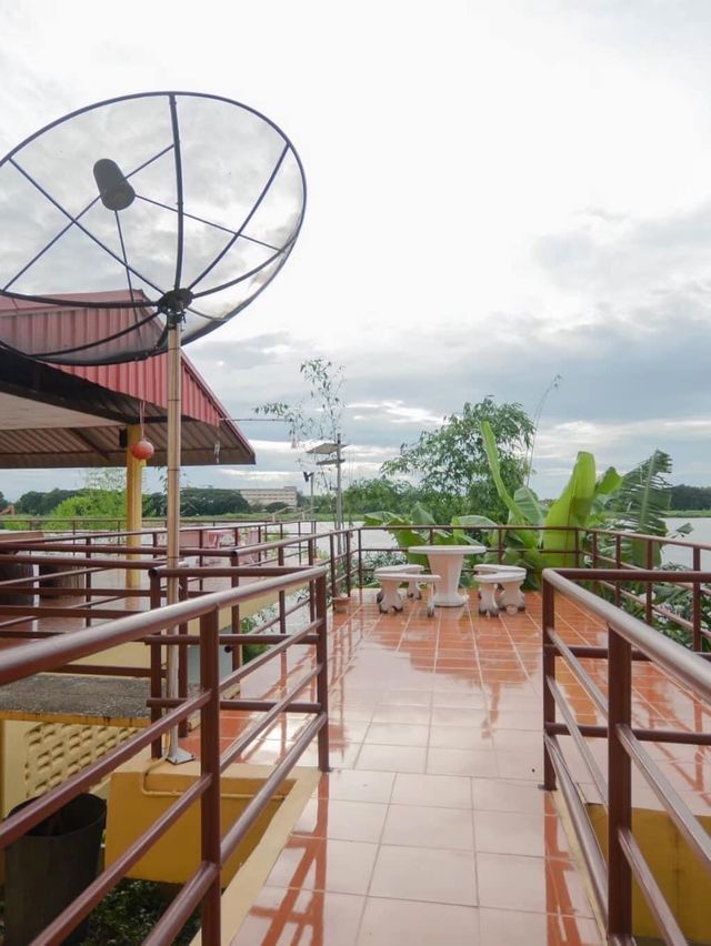 บ้านพาดา ห้องพักวิวแม่น้ำปิง