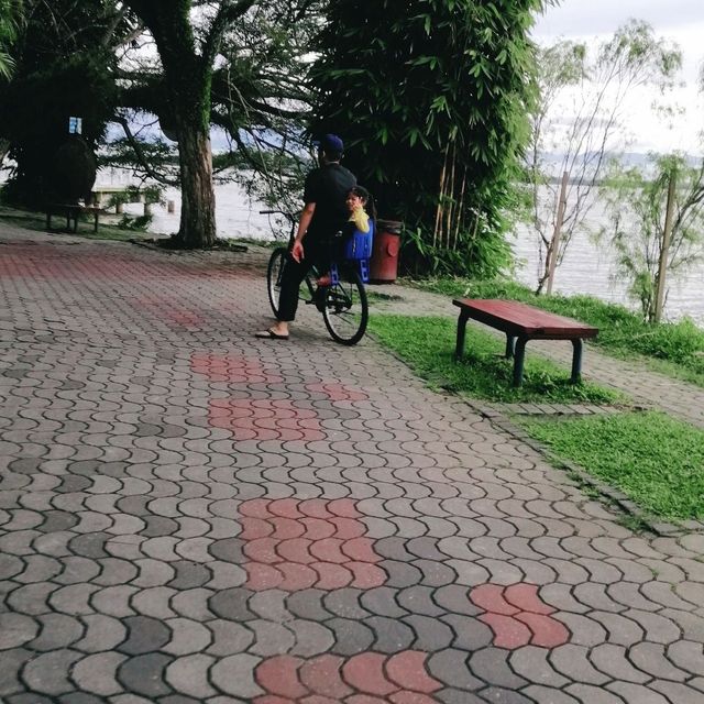 short & enjoy staycation