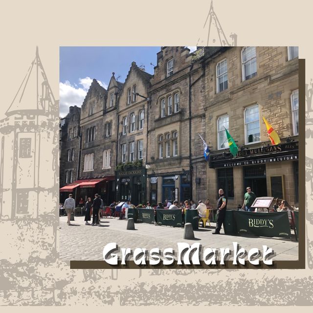 在古老廣場GrassMarket近距離看愛丁堡城堡