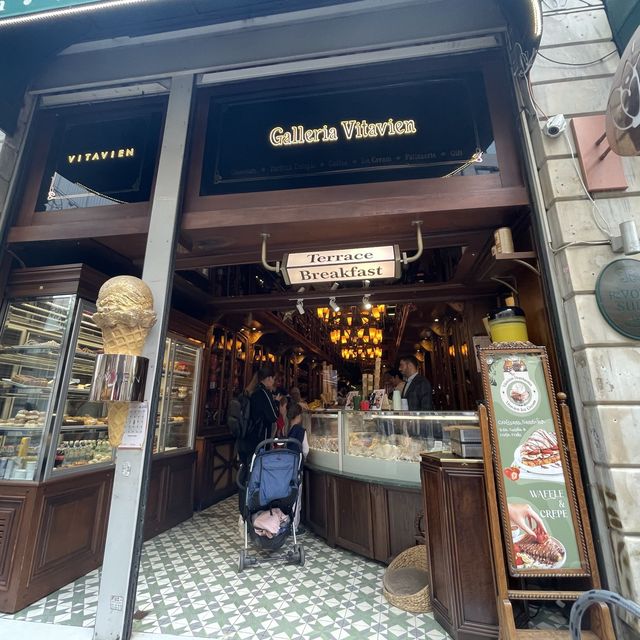 土耳其遊記 Istanbul 華麗佈置的甜品店 超好味