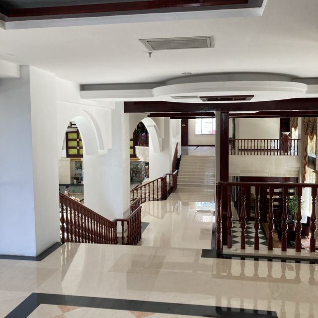 New West Street International Hotel 🏨 