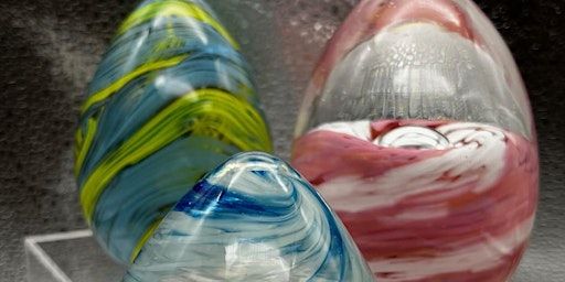 Love the Basics of Egg Paperweights, Learn from our best GAI Instructors! | Glass Arts Indiana