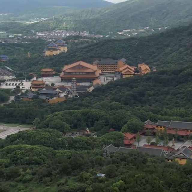灵山大佛：世界上最大的佛像