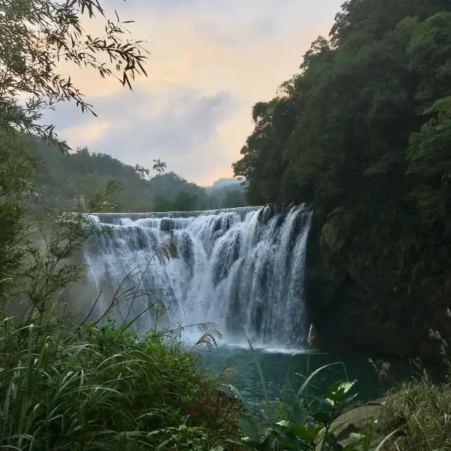 ShiFen Waterfall
