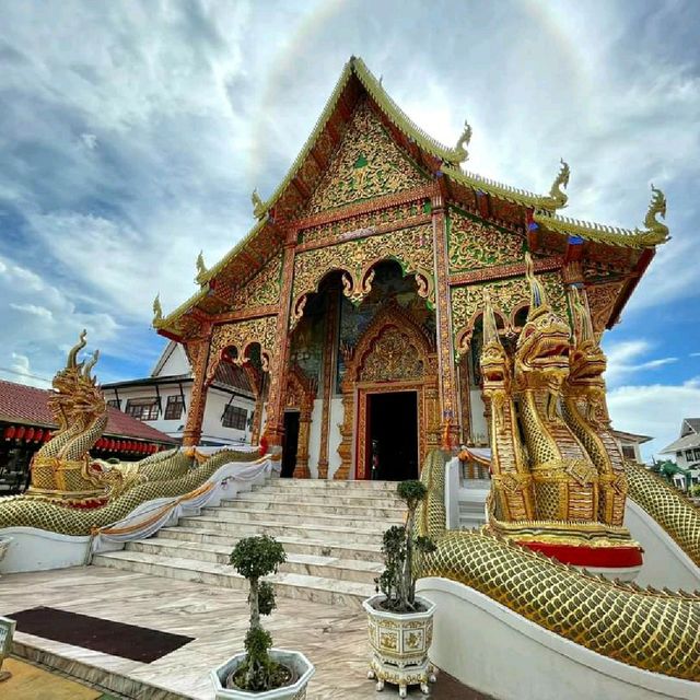 วัดมหาวัน จังหวัดลำพูน (พระรอดหลวง)
