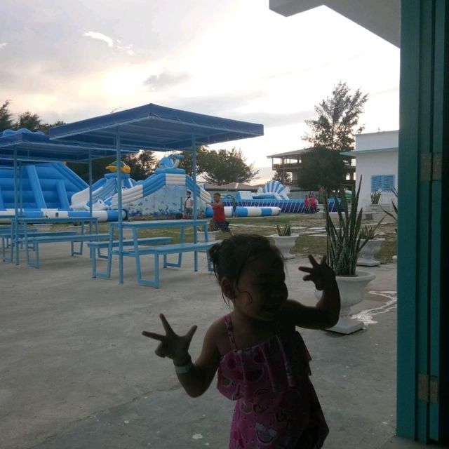 Splashland Cabana Retreat 🥳