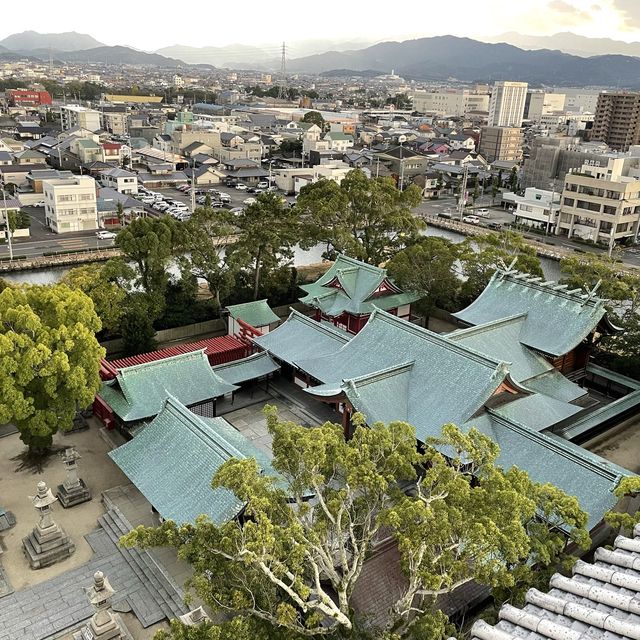 【愛媛】お濠で泳ぐのは鯛！？「今治城」