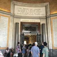 louvre museum 