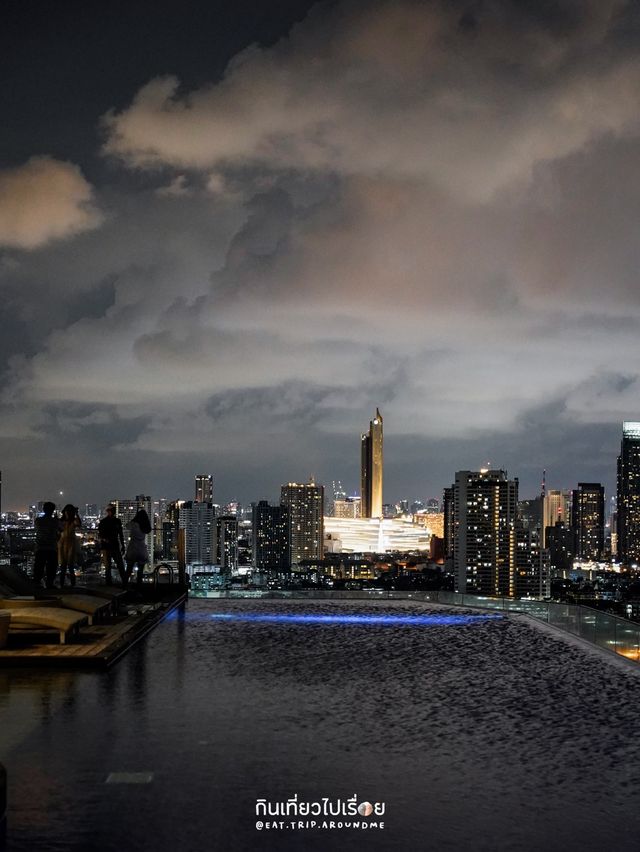 กินลมชมวิวบนดาดฟ้าโรงแรม Avani+ Riverside Bangkok 