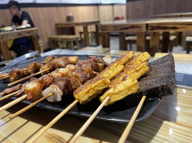 臺中北屯  串燒居酒屋  夜燒碳烤居酒屋(中清店)