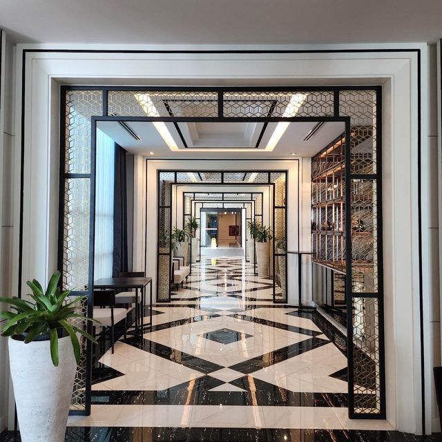 Mandarin Eastville Pattaya ตึกคลาสสิค