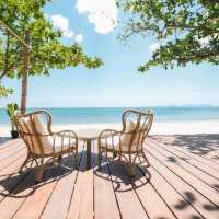 Andalay Beach Bar & Cafe กระบี่