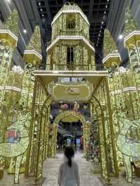 Sparkling Christmas is all around 