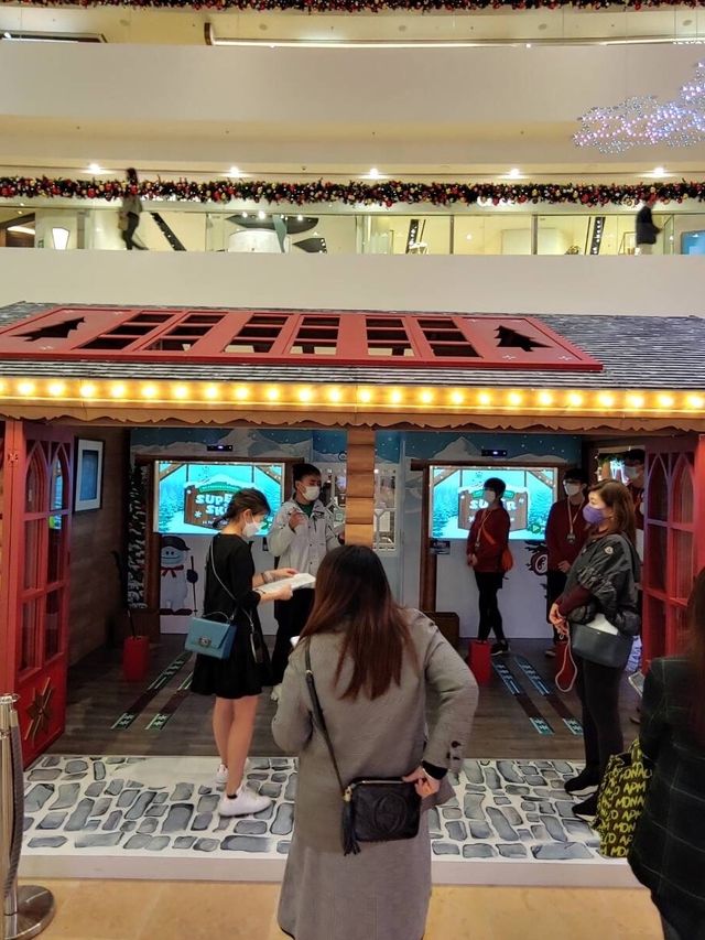 太古廣場雪怪送禮探Santa 影AR相