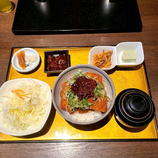 名古屋名物味噌カツ【矢場とん】⭐