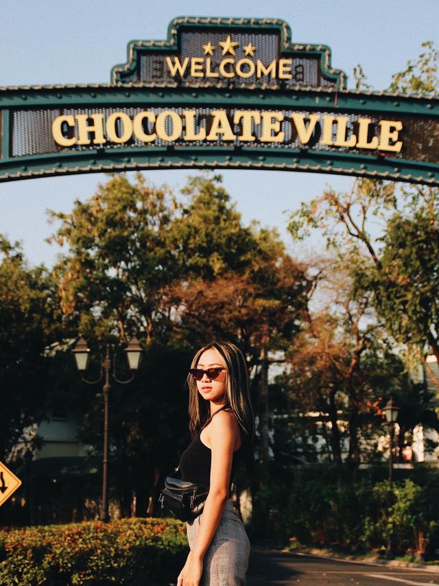 ไปถ่ายรูปเล่นที่ Chocolate Ville🍩🍫