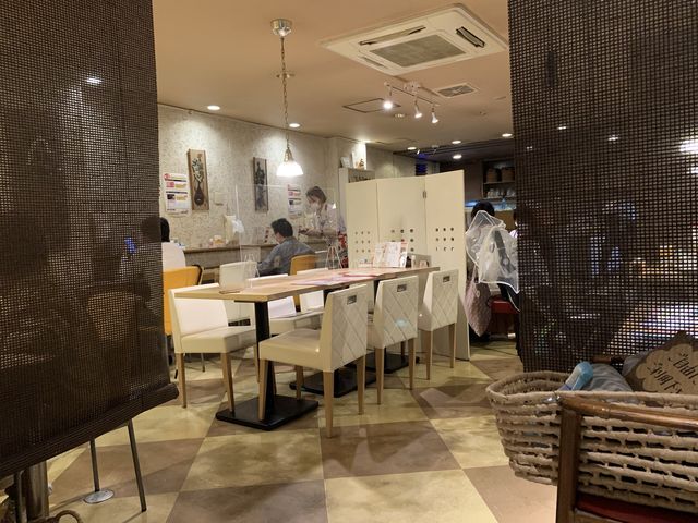 札幌　おすすめグルメ　カレーショップ　S エスのスープカレーが優しくて絶品❗️