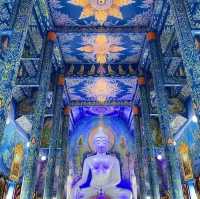 Wat Rong Suea Ten (Blue Temple
