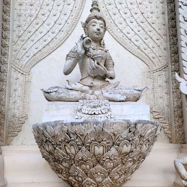 วัดข่อย@เพชรบุรี
