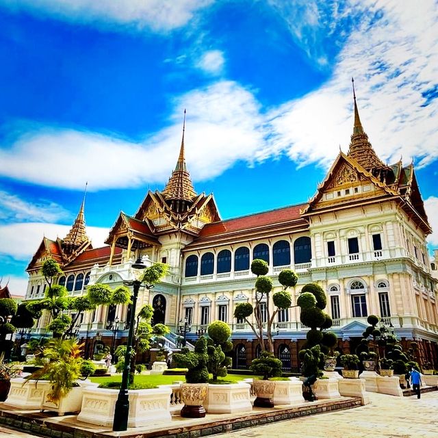 Visiting the Grand palace in Bangkok