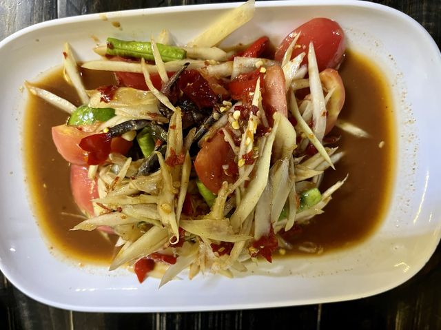 ร้านส้มตำ เด็กวัด @บ้านบึง ชลบุรี