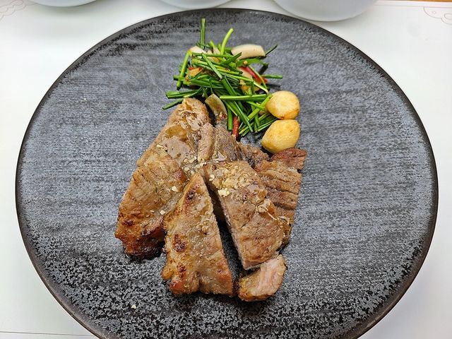 충무로의 고즈넉한 한정식 맛집. 한국의 집