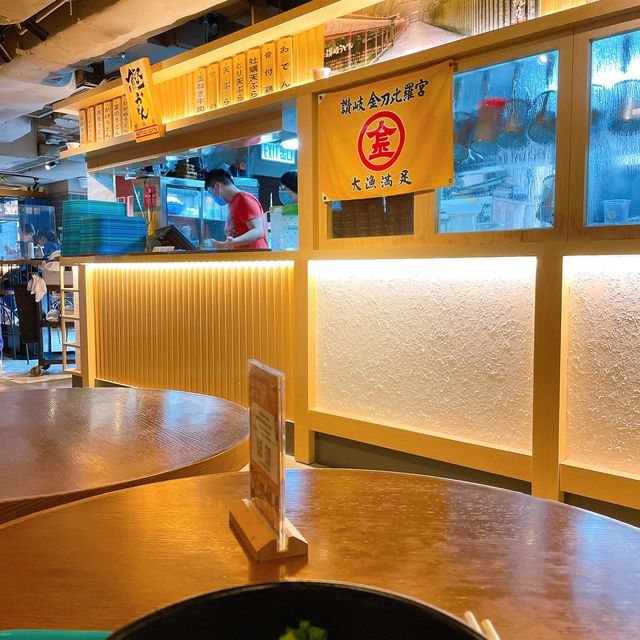 吓？！ Eaton Hotel 😍 原來有Food Court !