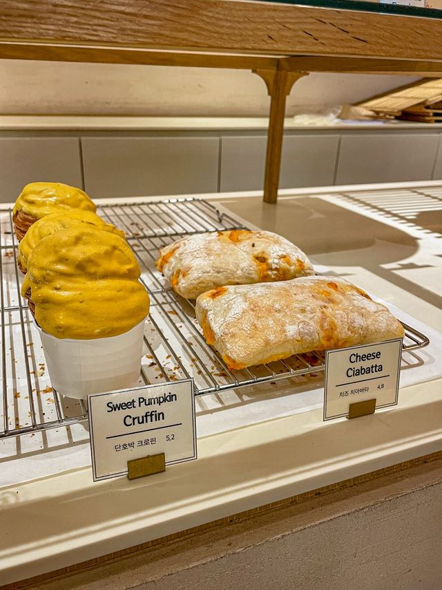 잠봉뵈르 맛있는 빵집! 늦게가면 솔드아웃 주의⚠️