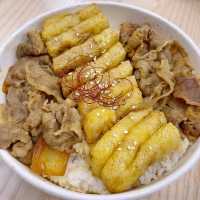 觀塘人氣台灣滷肉飯蛋餅小店