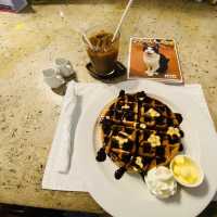 Chico cafe ร้านคาเฟ่แมวย่านทองหล่อ