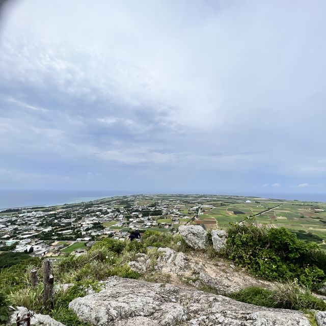 【沖縄・伊江島】伊江島の象徴タッチュー登山