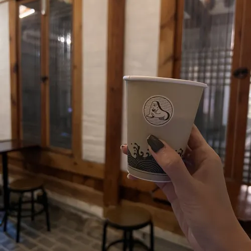 韓国/ソウル【安国】韓国で1番美味しいコーヒーが飲める！？プリッツコーヒー🦭☕️🧡