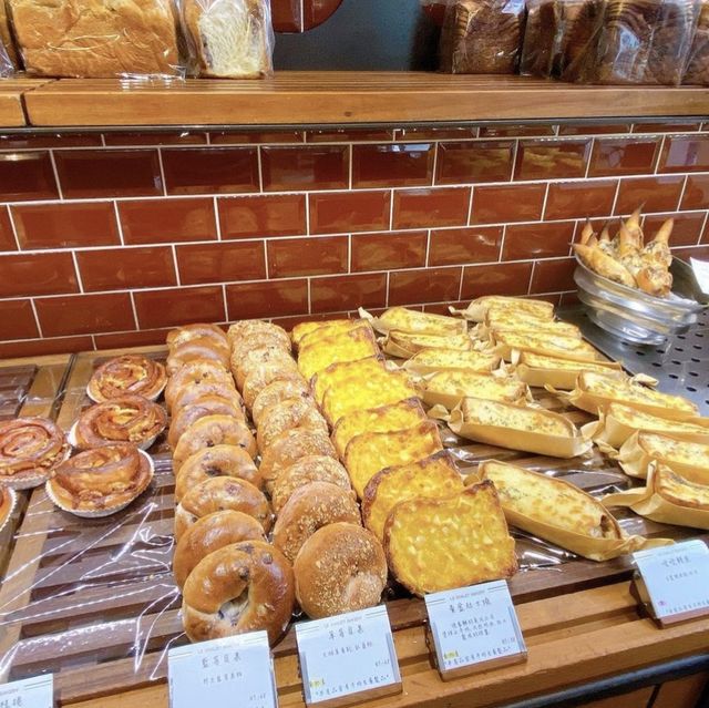 ［新竹市/關新］ 傑里麵包🥐｜剛出爐的海鹽麵包怎麼可以那麼好吃！🤤 