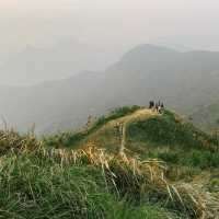 ภูชี้ฟ้า - ชมทะเลหมอกเคล้าลมหนาวท่ามกลางขุนเขา