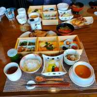 千葉県！魚好きと泊まりたい宿｢鏡ヶ浦温泉rokuza～夕食と朝食編｣