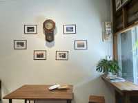 Cafe สไตล์อบอุ่นย่านเมืองเก่าอุทัยธานี