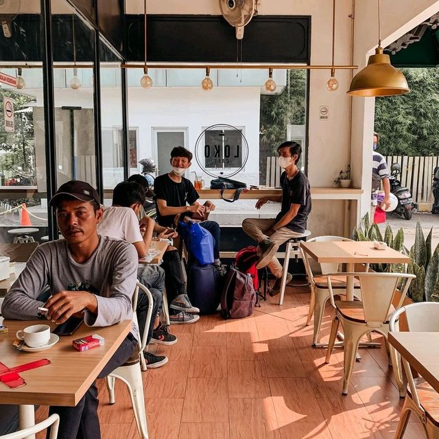 LOCO CAFE, MANGGARAI