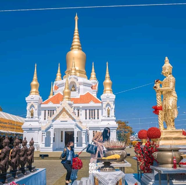 ท้าวเวสสุวรรณ ณ วัดไร่ขิง