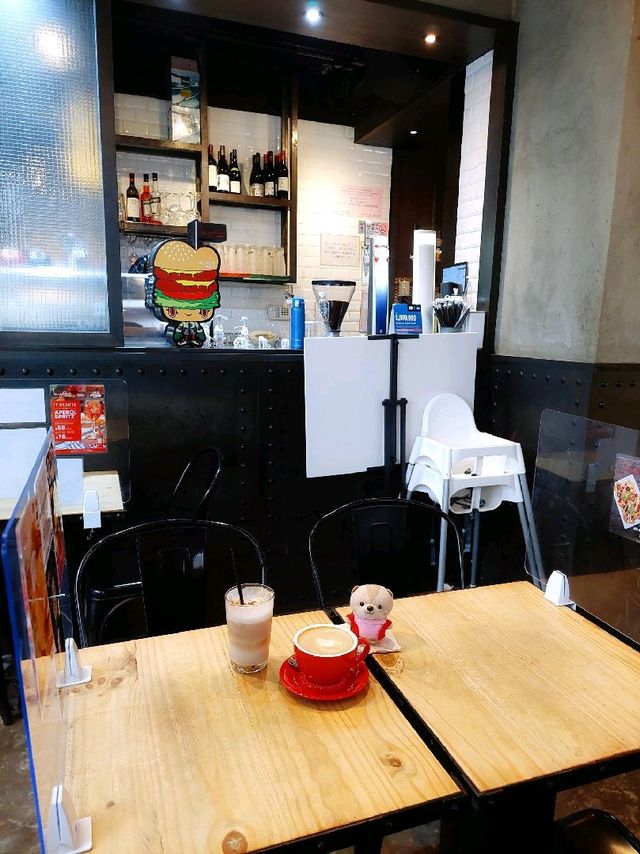 銅鑼灣 | Burgeroom | 足料漢堡包