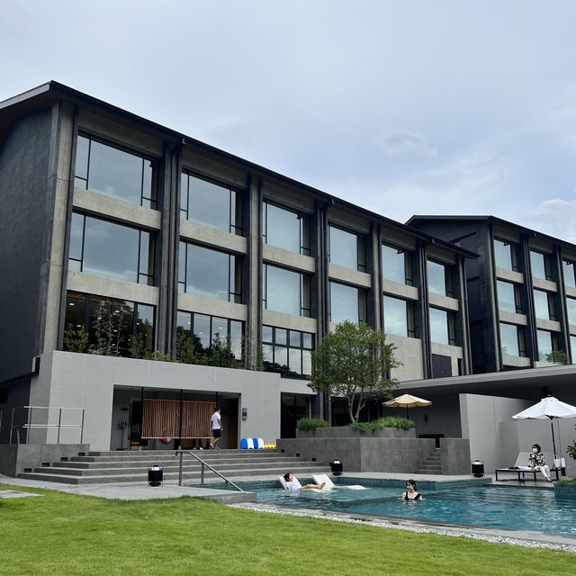 【京都】温泉のプールが気持ち良いラグジュアリーホテル